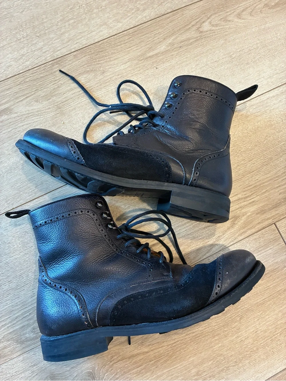 Taft Men’s Anderson Black Leather Suede Brogue Lace Up Boot Size 43/10 US